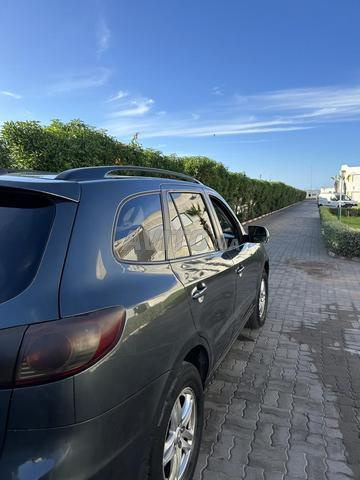 Hyundai Santa Fe - 2