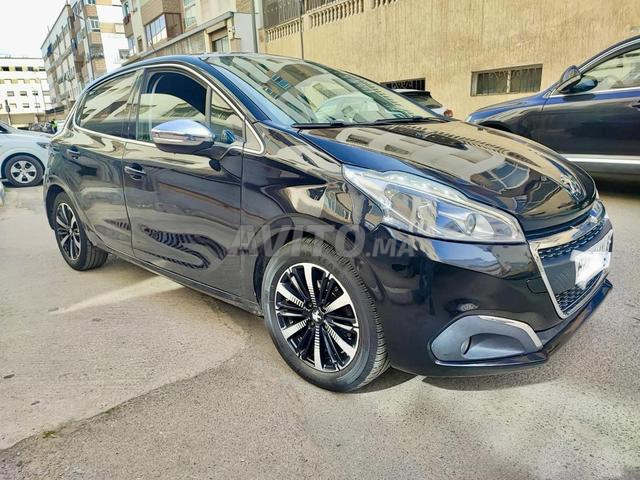 Peugeot 208 Diesel Manuelle 2019 à Kénitra