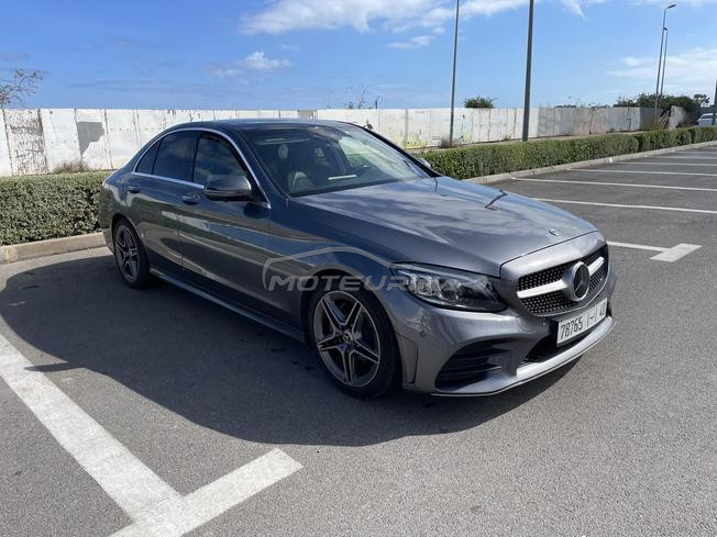Mercedes-Benz Classe C220d AMG Line