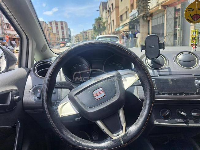 je met en vente ma voiture seat ibiza 