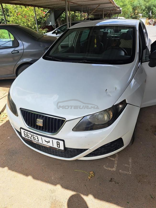 je met en vente ma voiture seat ibiza 