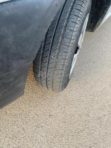 داسيا لوجان بطاقة رمادية - 2