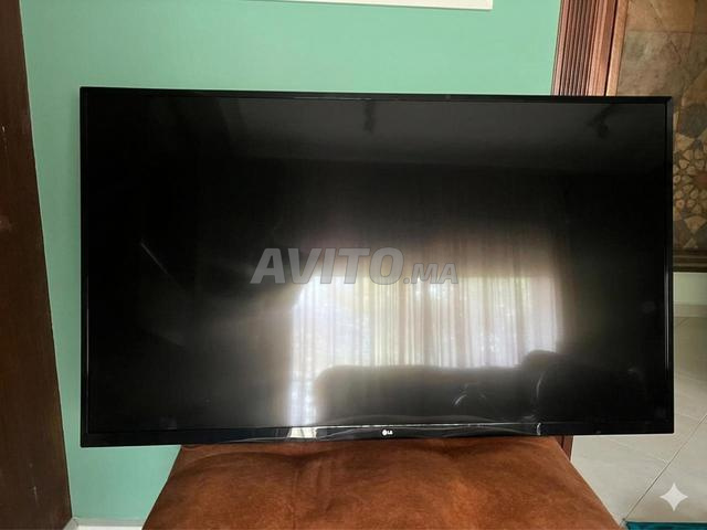 تلفزيون ذكي LG بحجم 55 بوصة بدقة 4K
