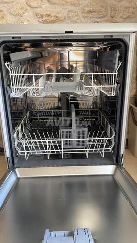 Lave vaisselle Bosch neuf