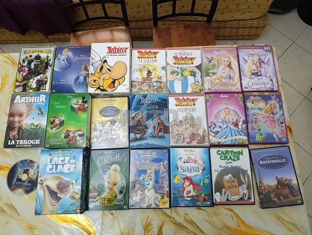 2 lecteurs DVD et plusieurs films originaux - 2