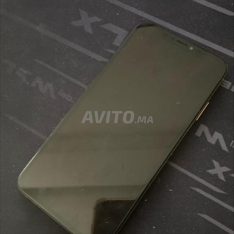 آيفون XS ماكس بحالة ممتازة - 2