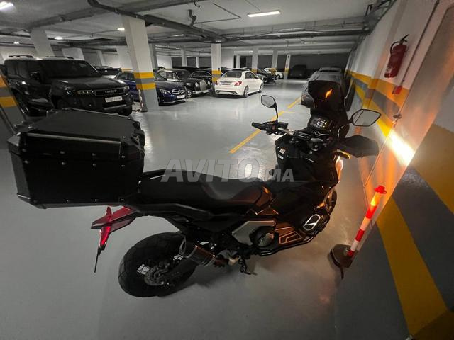 Honda XADV 750