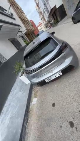 Peugeot 208 Diesel Manuelle 2025 à Tanger - 2