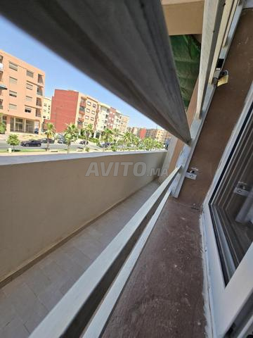 شقة فارغة بالطابق الأول بمصعد، حي شرف إزديهار - 2