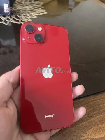 iPhone 13 normal 128go bon état - 2
