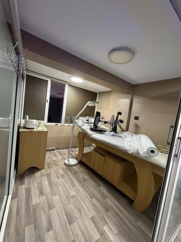 Salon à louer - 2
