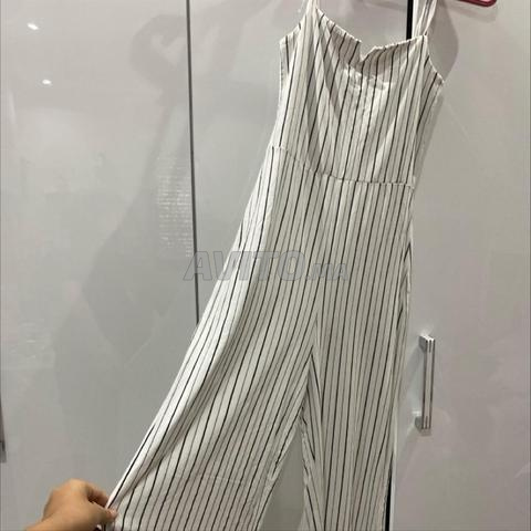 Salopette noire et blanche tendance - 2