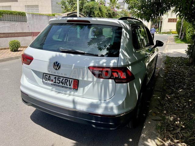 Volkswagen Tiguan - 2