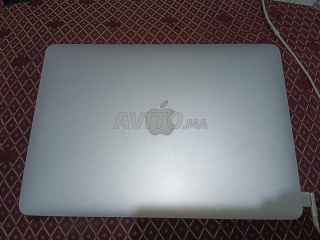 MacBook Air - 2