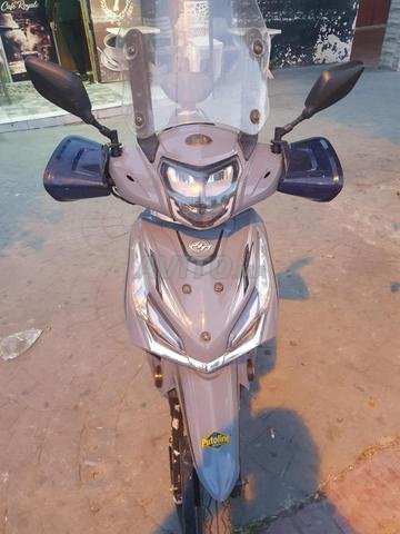 Sanya R1000 modèle 2025/09/25 - 2