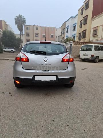 رينو ميجان بنزين في أغادير - 2