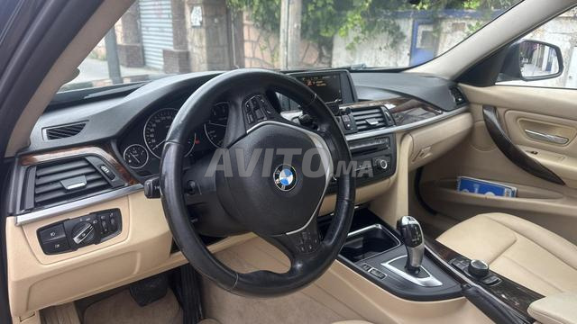 BMW الفئة الثالثة ديزل أوتوماتيك 2014 في الدار البيضاء