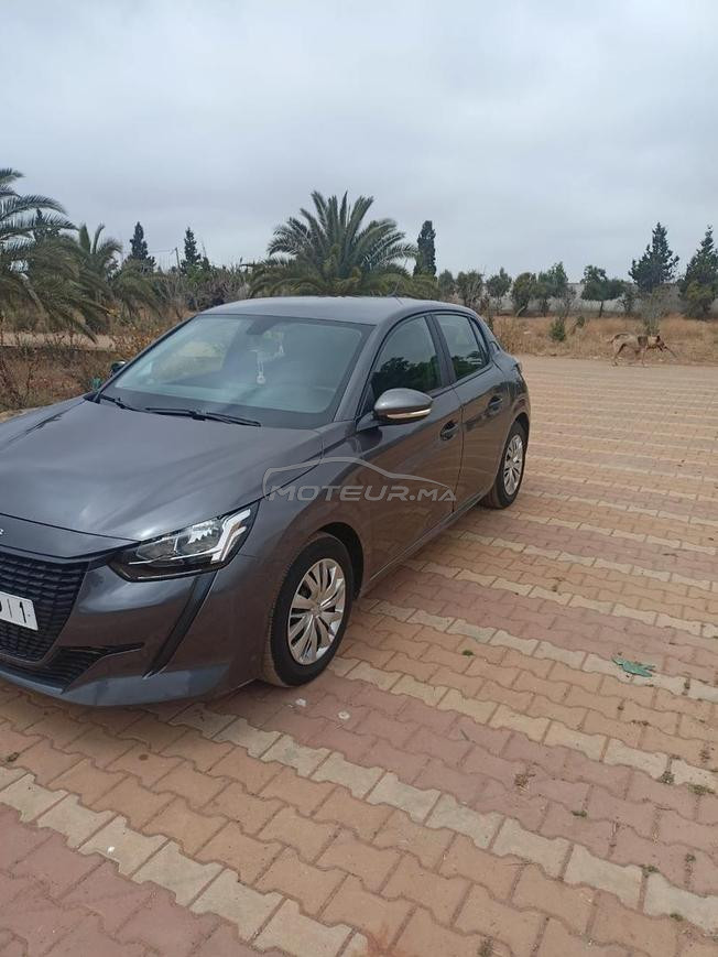 Peugeot 208 Essence 2021 à Rabat