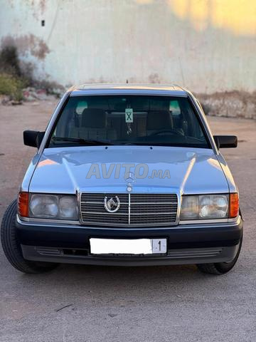Mercedes-Benz 190D - 2