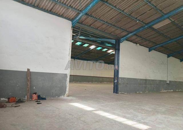 DÉPÔT 2300m2 Ain sebaa zone industrielle - 2