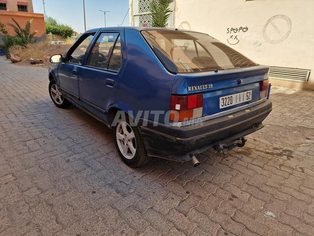 رينو R19 بنزين يدوية 1988 في مراكش - 2
