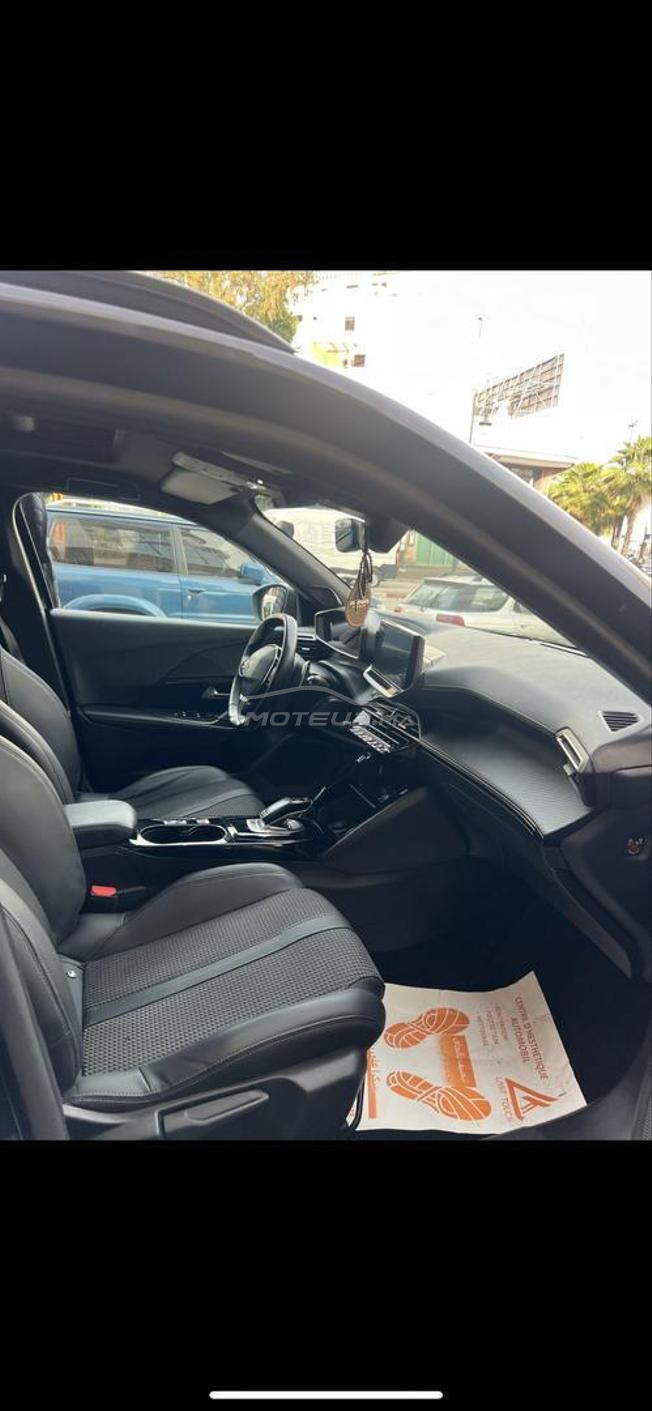 À vendre Peugeot 2008 GT automatique diesel 