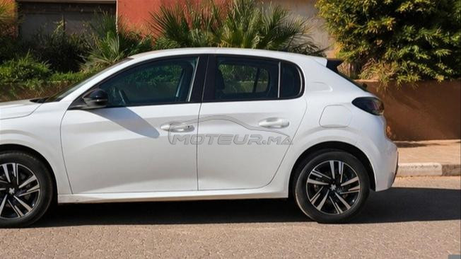 Peugeot 208 Diesel Manuelle 2023 à Marrakech