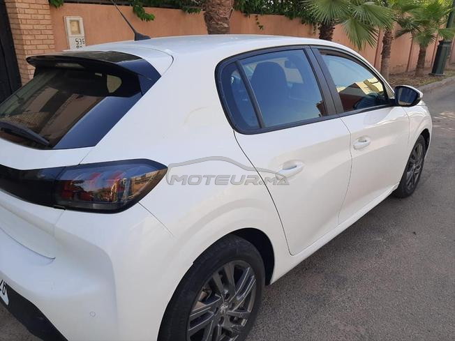 Peugeot 208 diesel tres propre