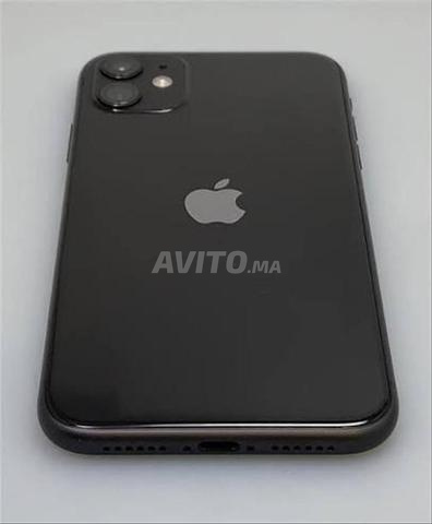 iPhone 11 bon état prix raisonnable