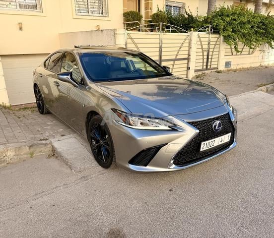 Lexus ES Hybride Automatique 2020 à Tanger - 2