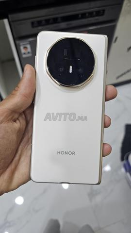 Honor MagicV5 Comme neuf - 2
