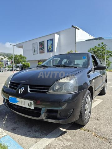 Renault Clio Diesel Manuelle 2006 à Tanger