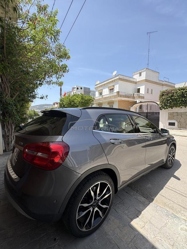 Mercedes GLA 200
