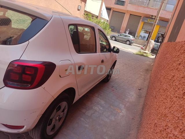 داسيا سانديرو نظيفة - 2