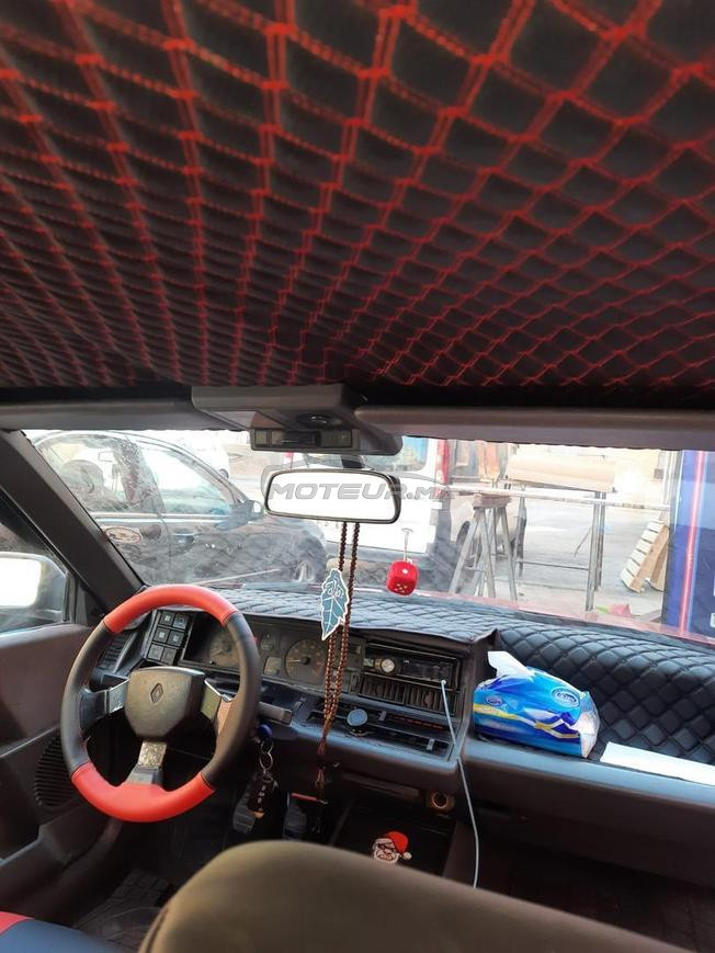 Renault R21 Essence Manuelle 1986 à Benslimane