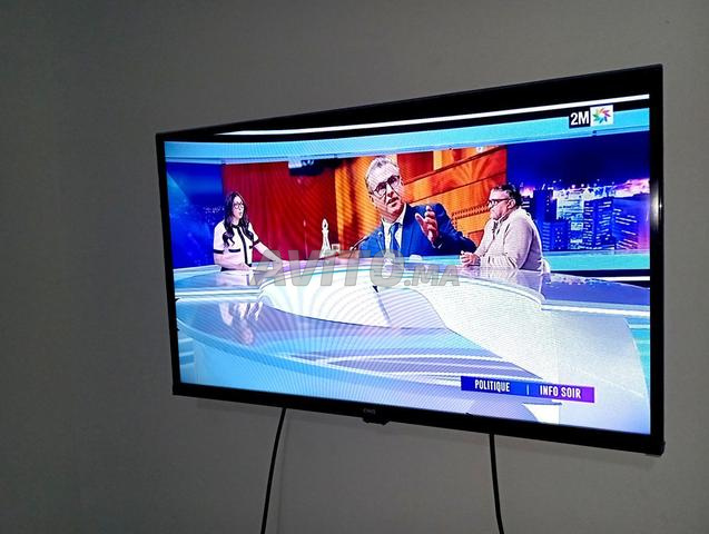 تلفاز بحالة جيدة - 2