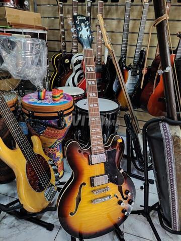 Guitare électrique Gibson vintage sunburst