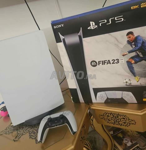 Playstation 5 avec manette et casque