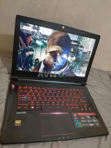 MSI Gamer i7 7700HQ GTX 1060 6GB VRAM 16RAM 512SSD