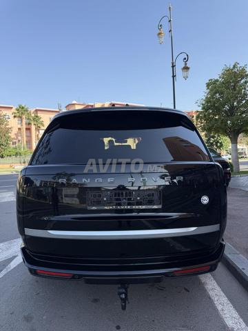 رينج روفر فوج SV 2025