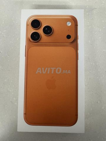iPhone 17 Pro Max 512 Go Cosmic Orange - 2