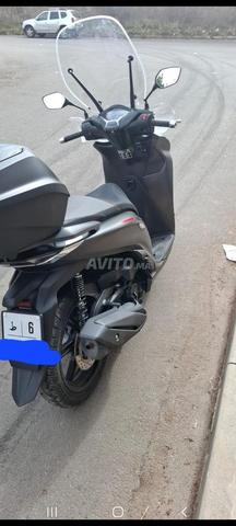 Vente de moto SH 350 - 2