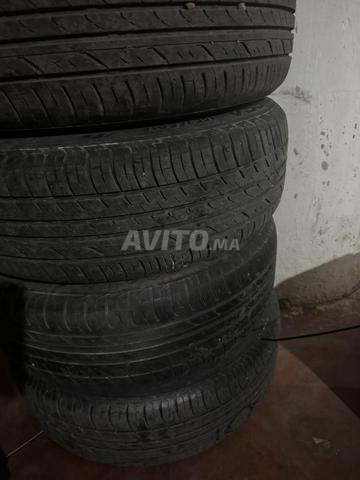 4 عجلات جنوط وإطارات 195/65/R15 - 2