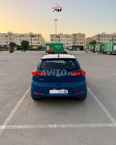 HYUNDAI i20 Automatique Essence 2018 - État Impeccable - 2