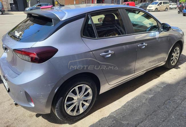 opel corsa essence 1.2