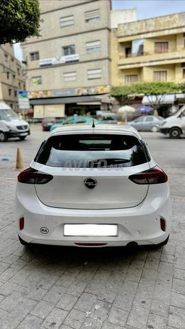 Opel Corsa Diesel 1ère main 2022 dispo à Larache - 2