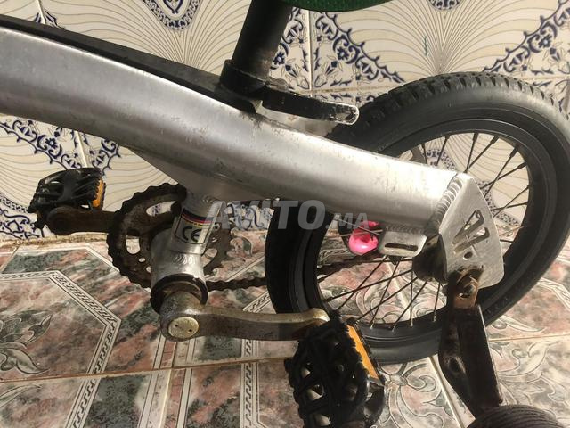 Vélo enfant Btwin taille 12 🇩🇪 - avec roulettes - Casa - 2