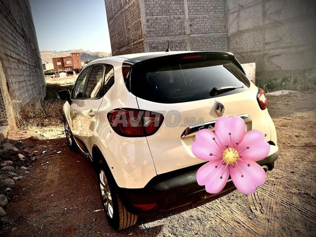 Renault Captur Diesel Manuelle 2013 à Marrakech - 2