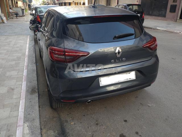 Renault Clio Diesel Manuelle 2022 à Kénitra - 2