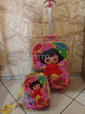 Cartable avec porte goûter Dora